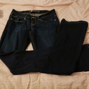 Levi's 524 jeans